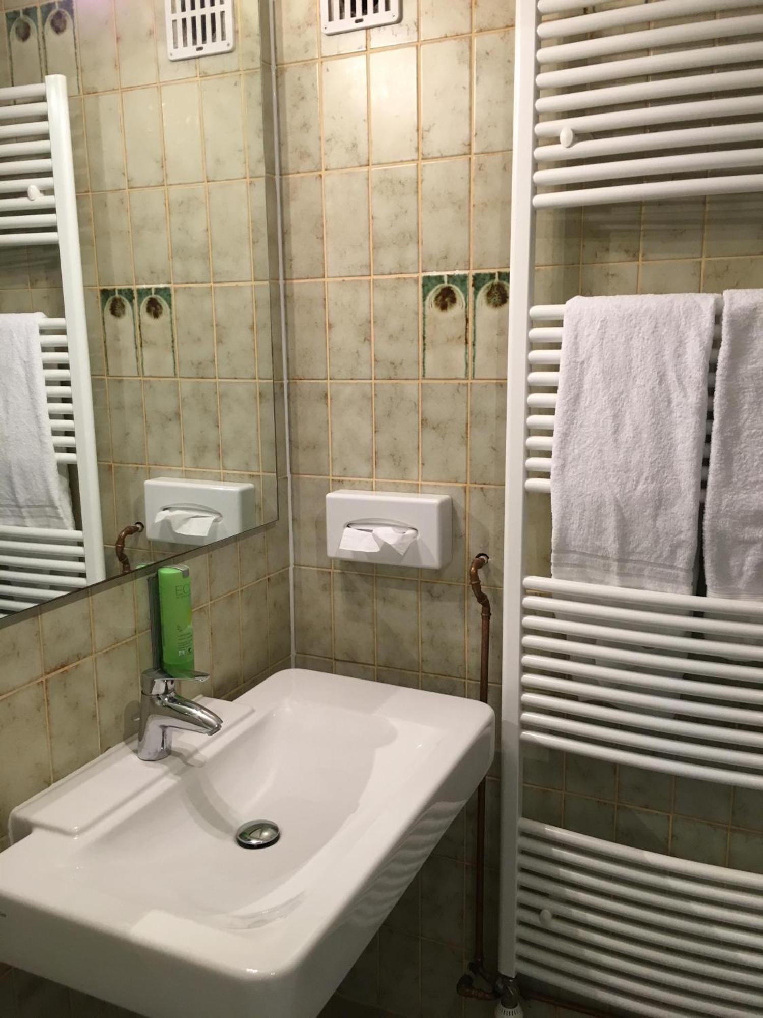 ホテル Harzer Hof ヘルツベルク・アム・ハルツ 部屋 写真